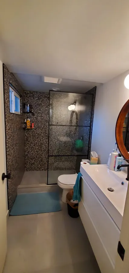 Remodelación de baño por Designs to Reality SLC en el área de Salt Lake City