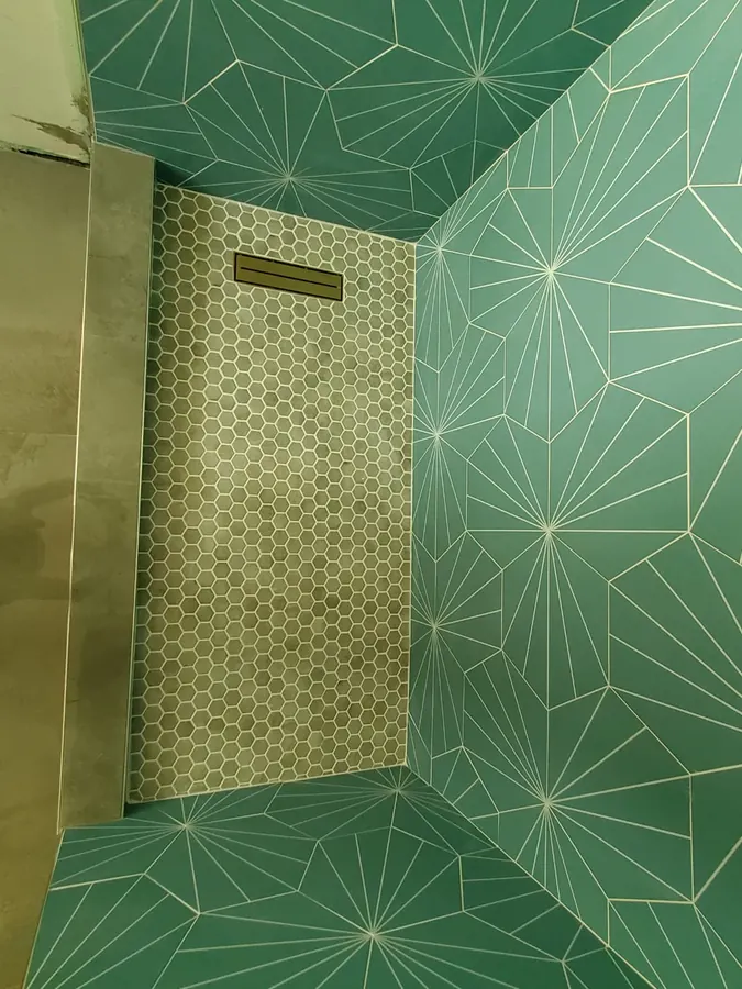 Remodelación de baño por Designs to Reality SLC en el área de Salt Lake City