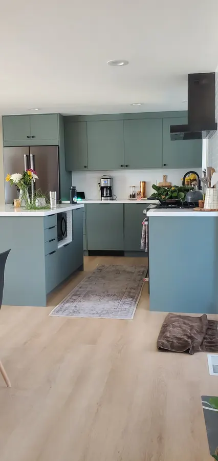 Remodelación de cocina por Designs to Reality SLC en el área de Salt Lake City